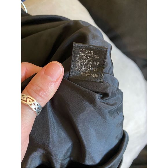 Lafayette 148 New York Virgin Wool Blend Gray Tweed Pencil Skirt, Size 8 - Picture 5 of 7